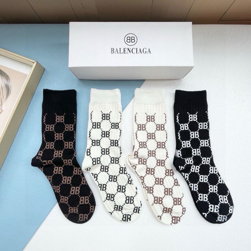 Balenciaga socks ( 4 pairs)