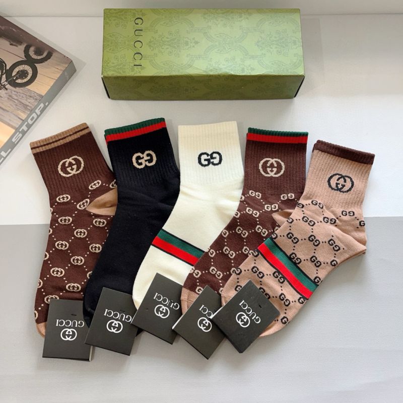 Gucci socks ( 5 pairs)