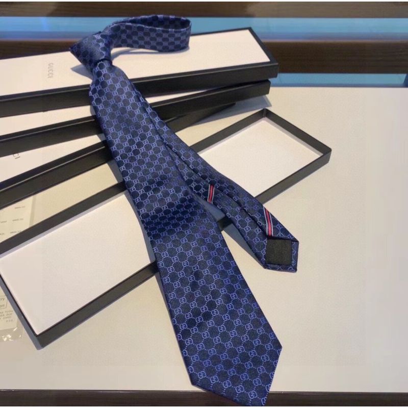 Gucci Tie 